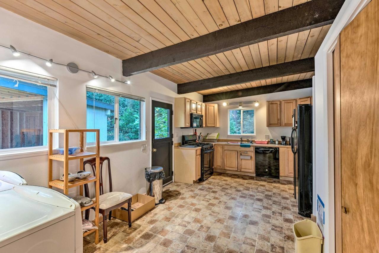 Updated 1970S Island Bungalow, 8 Miles To Seattle! Villa Mercer Island Exterior foto